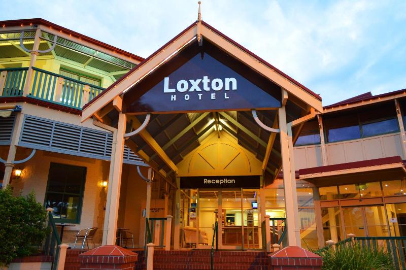 Loxton Community Hotel Motel image
