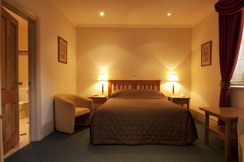 Loxton Community Hotel Motel image