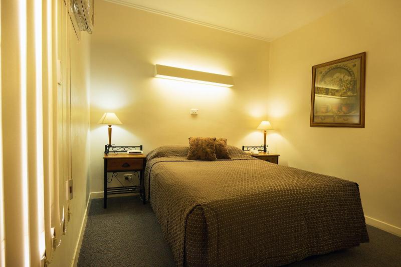 Loxton Community Hotel Motel image 6