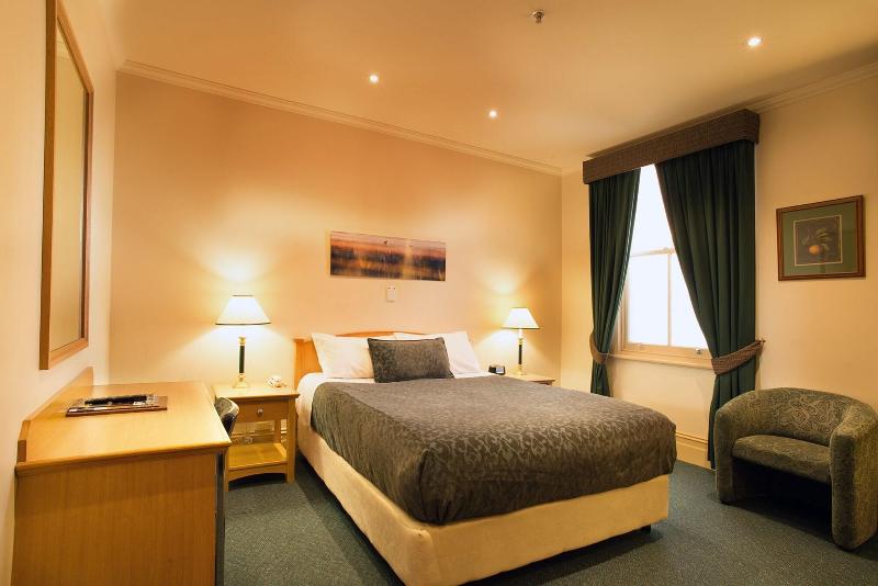 Loxton Community Hotel Motel image 5