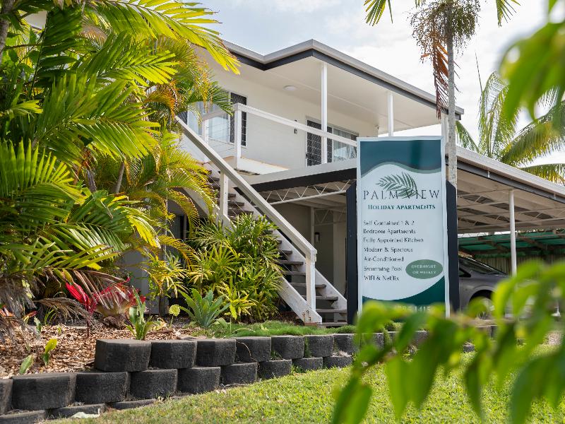 Palm View Holiday Apartments — general view
