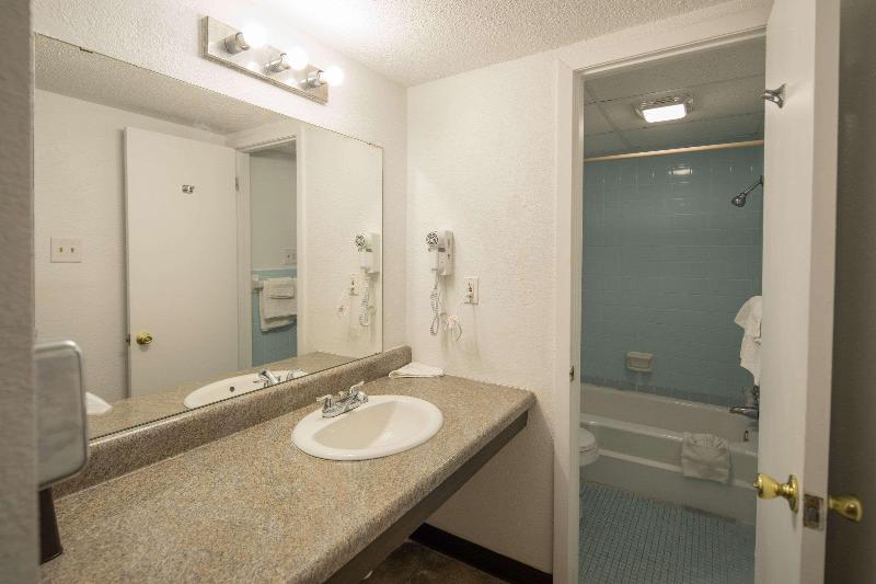 Rodeway Inn Georgetown image