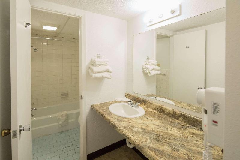 Rodeway Inn Georgetown image