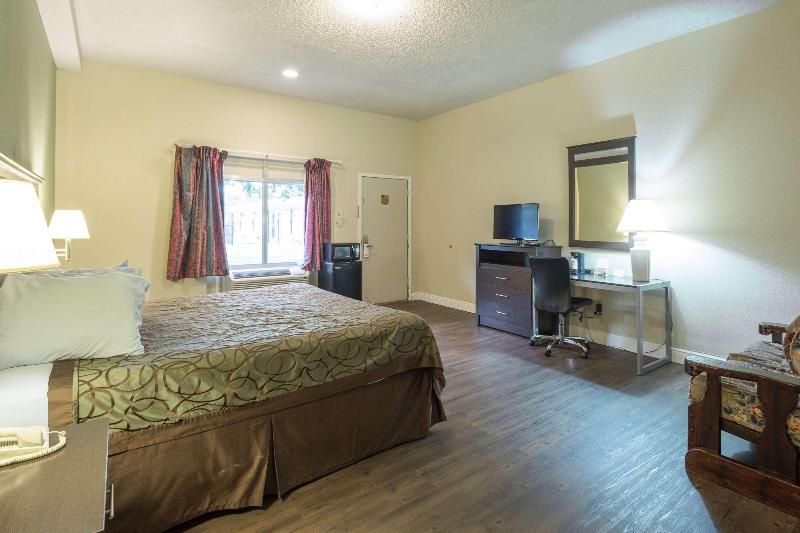 Rodeway Inn Georgetown image