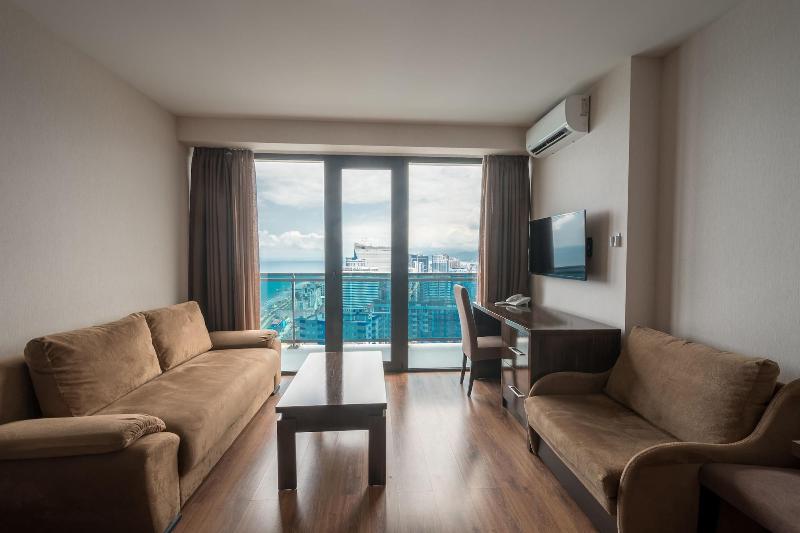 Orbi Beach Tower Hoel Official — view