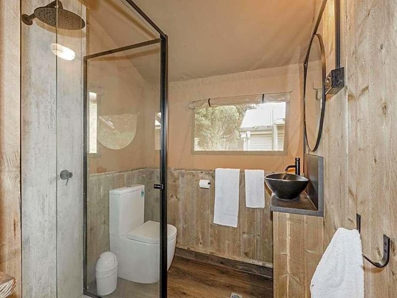 Reflections Holiday Parks Jimmys Beach image