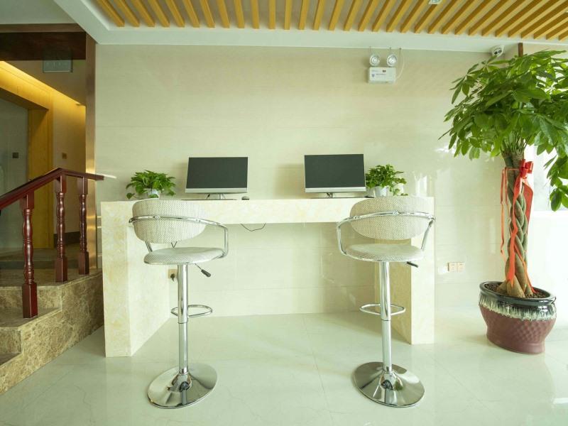 Greentree Inn Wu An City Plaza image