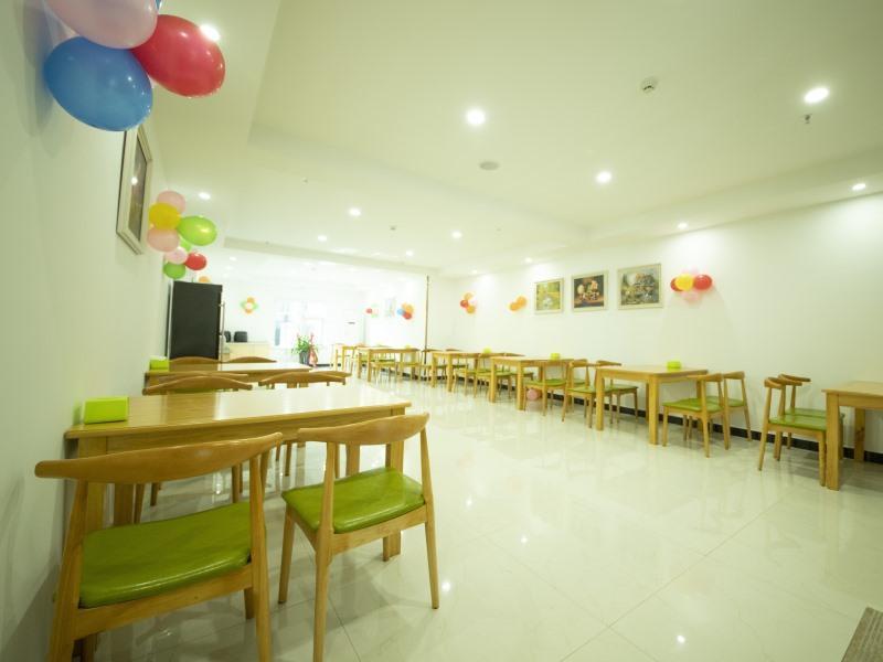 Greentree Inn Wu An City Plaza image