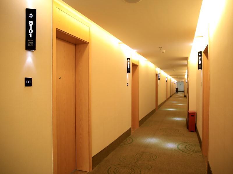 Greentree Inn Wu An City Plaza image 1