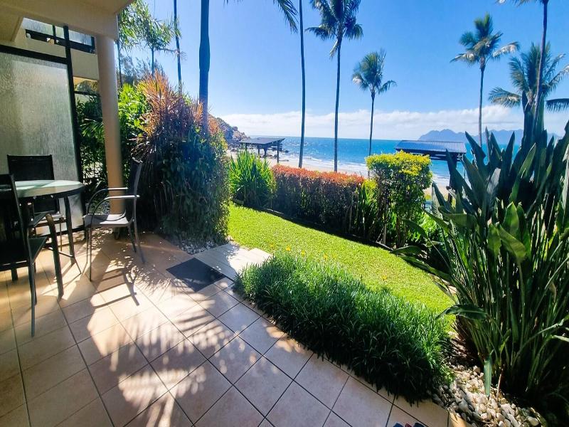 Rose Bay Resort