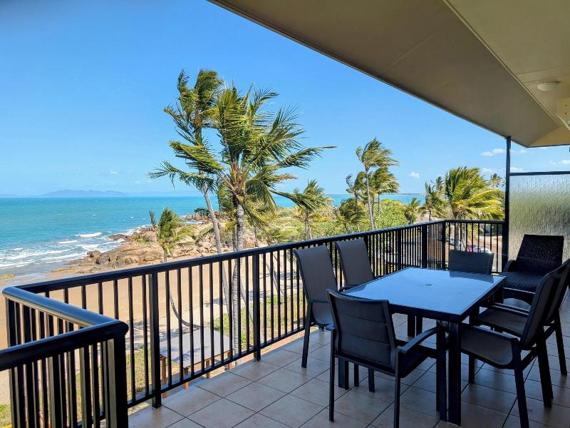 Rose Bay Resort