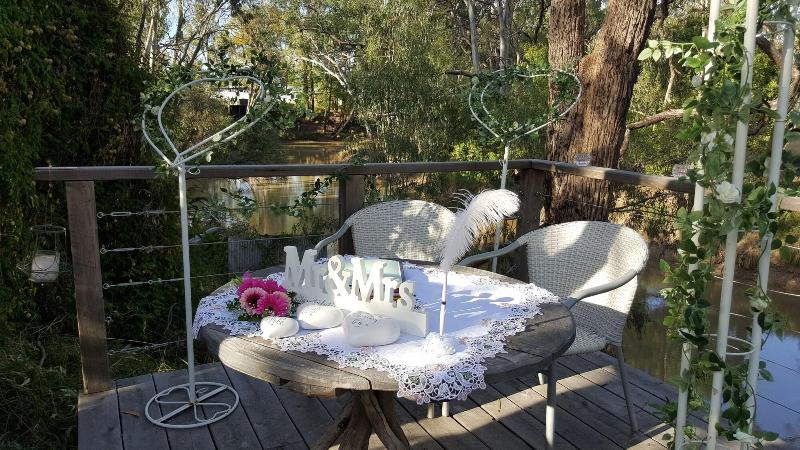 The Laurels Of Chinchilla image