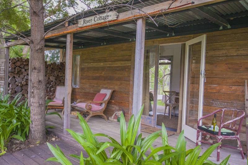 The Laurels Of Chinchilla image