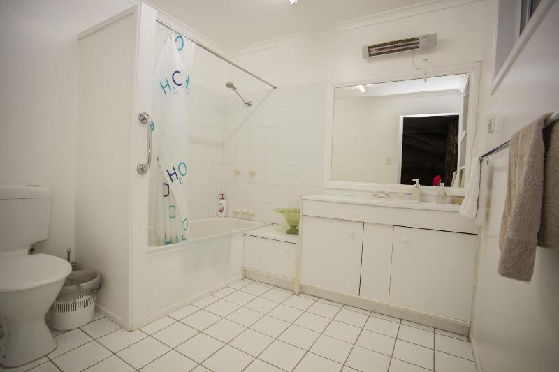 The Laurels Of Chinchilla image