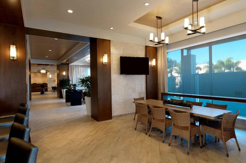 Towneplace Suites By Marriott Orlando Downtown image