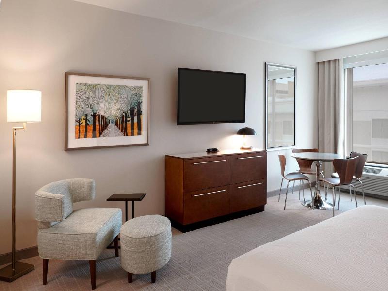 Towneplace Suites By Marriott Orlando Downtown image