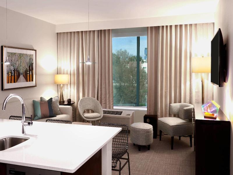 Towneplace Suites By Marriott Orlando Downtown image