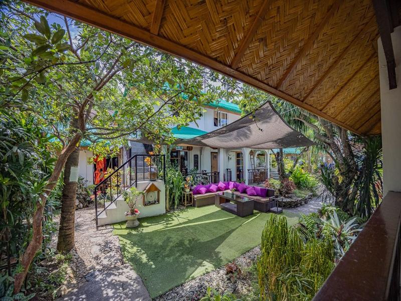 Blue Lagoon Dive Resort image
