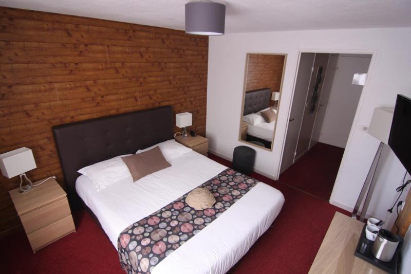 Logis Hôtel Le Lac image