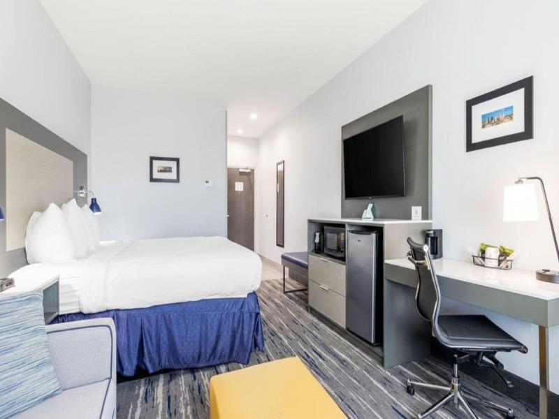 Holiday Inn Exprs & Sui Choctaw-Oklahoma City East image