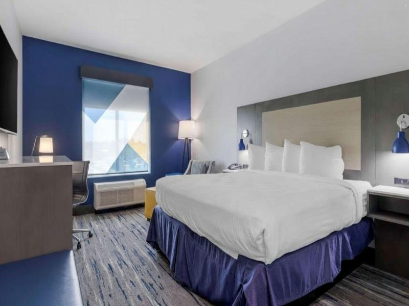 Holiday Inn Exprs & Sui Choctaw-Oklahoma City East image