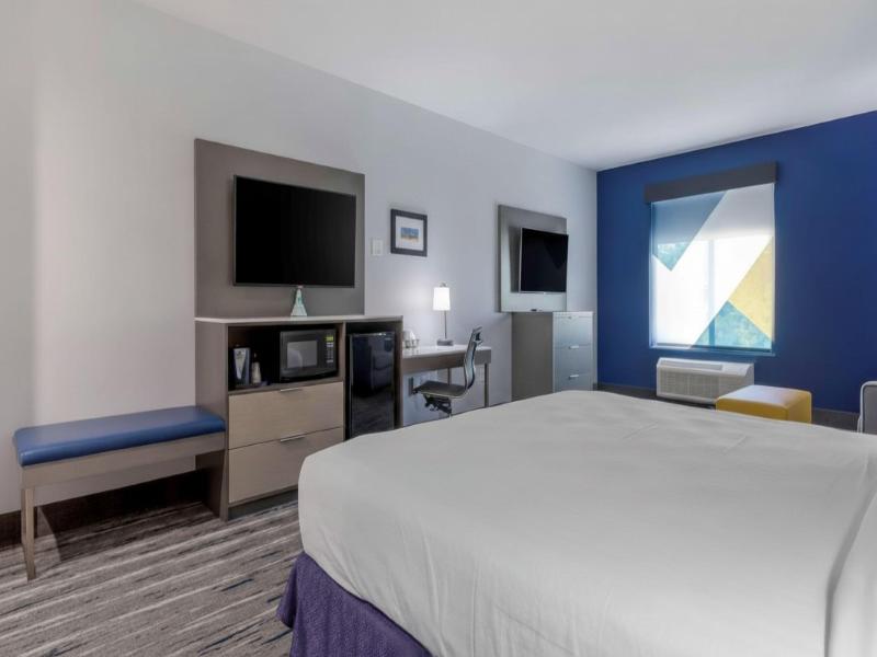 Holiday Inn Exprs & Sui Choctaw-Oklahoma City East image