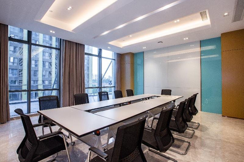 Holiday Inn Express Changzhou Xinbei image
