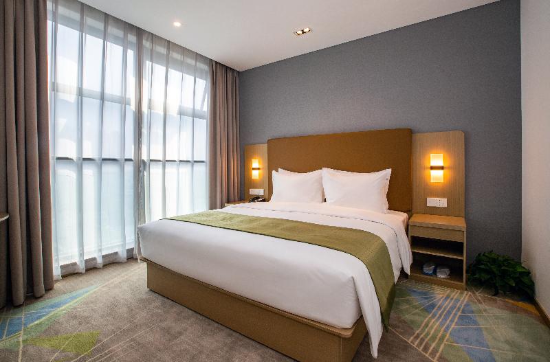 Holiday Inn Express Changzhou Xinbei image