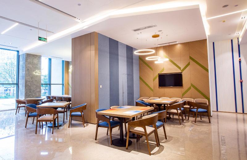 Holiday Inn Express Changzhou Xinbei image