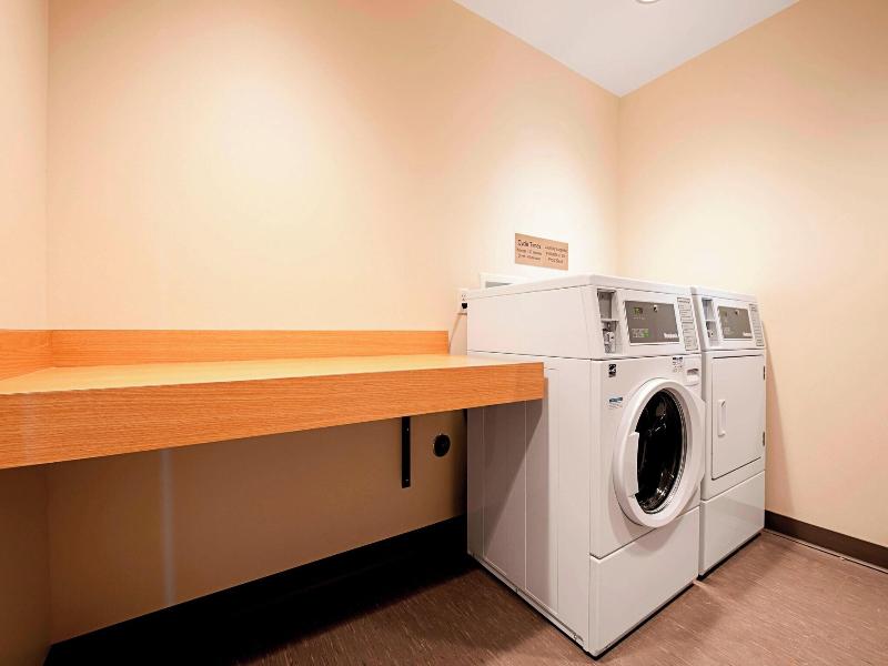 Fairfield Inn Suites By Marriott Duluth Waterfront