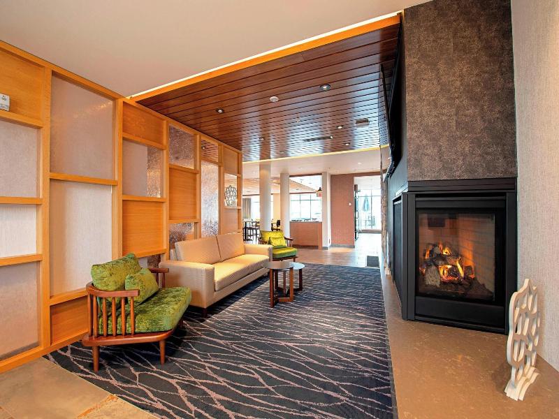 Fairfield Inn Suites By Marriott Duluth Waterfront