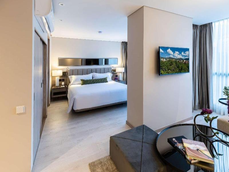 York Medellin, Curio Collection by Hilton image