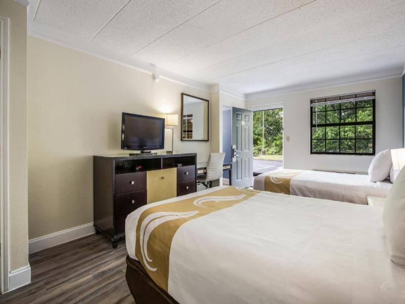 Quality Inn Hampton image