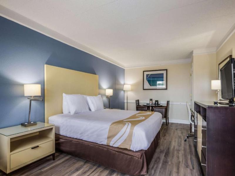 Quality Inn Hampton image