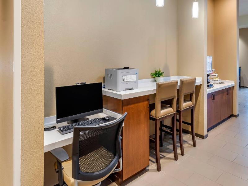 Comfort Suites Midland