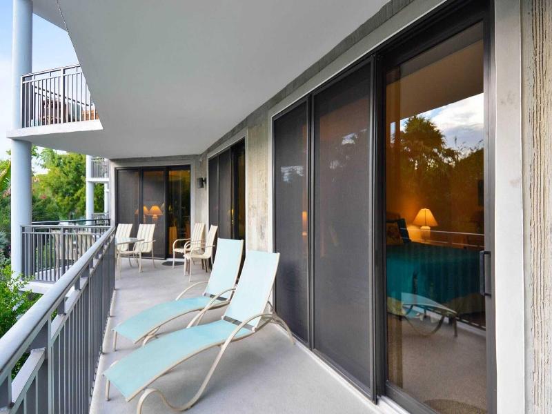 1800 Atlantic Suites