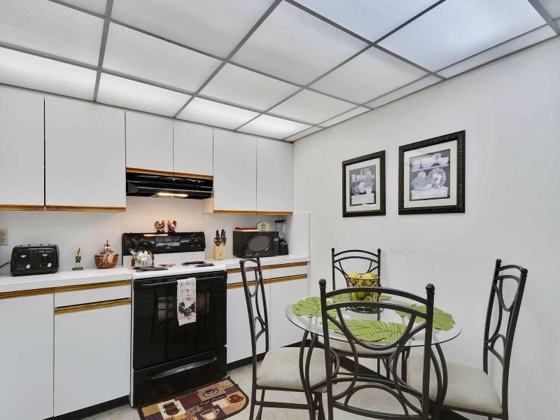 1800 Atlantic Suites