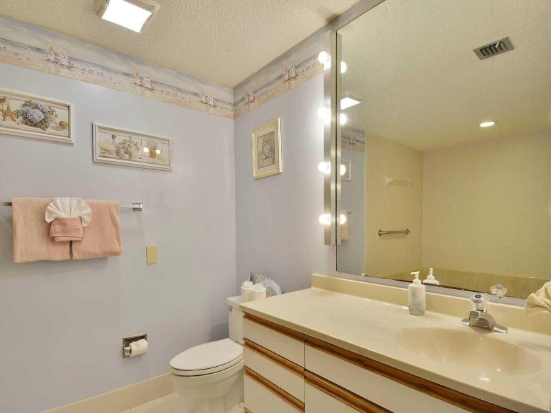 1800 Atlantic Suites