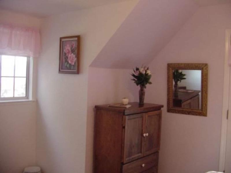Apple Blossom Inn image