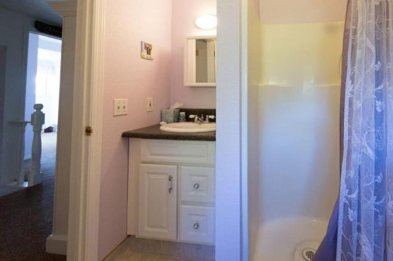 Apple Blossom Inn image