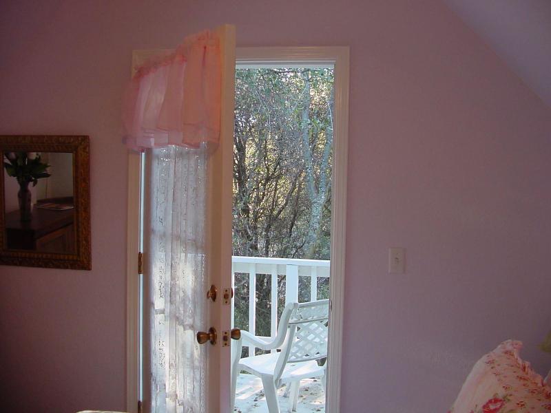 Apple Blossom Inn image
