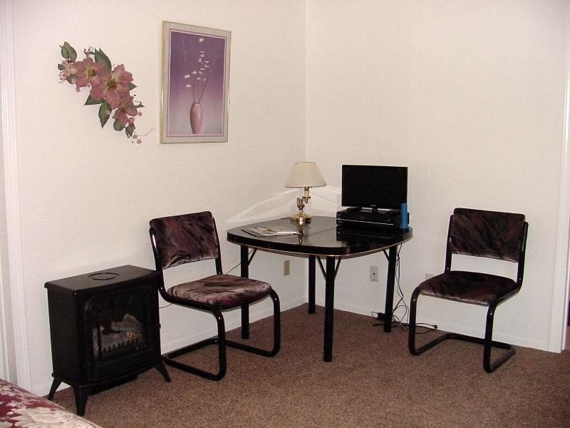 Apple Blossom Inn image
