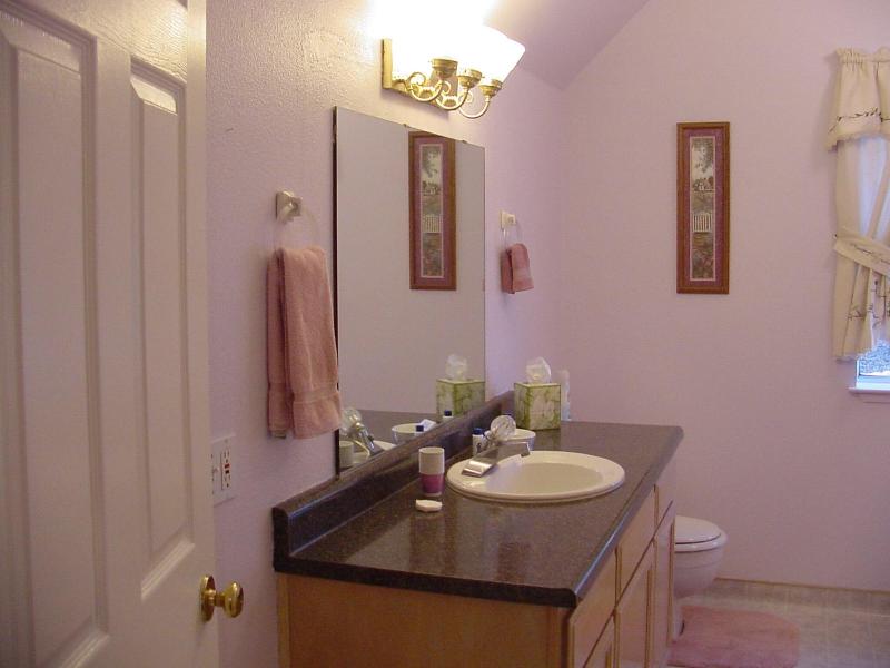 Apple Blossom Inn image