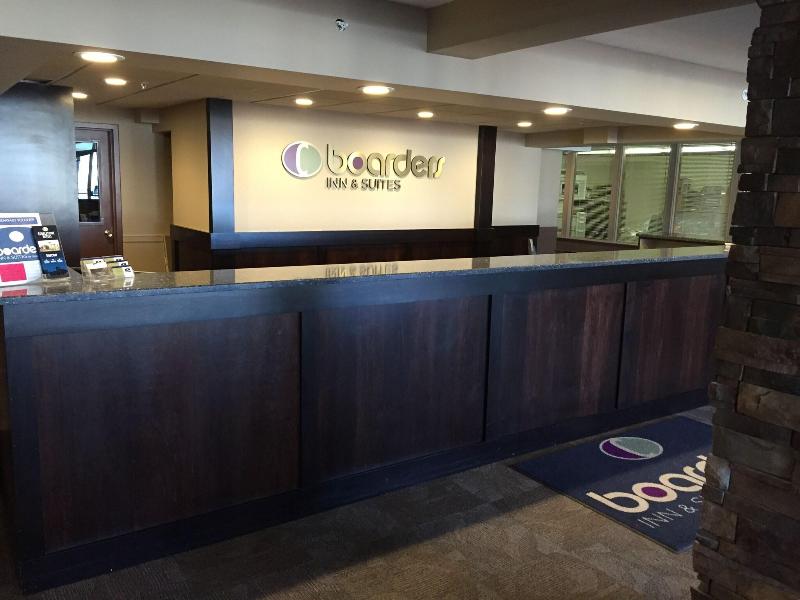 Boarders Inn Suites By Cobblestone Hotels Grand Is