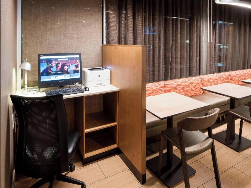 Springhill Suites By Marriott Salt Lake City Airpo