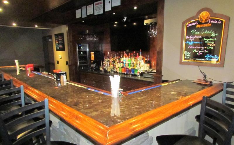 Oak Hill Inn Suites image