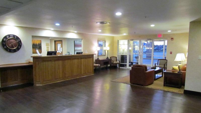 Oak Hill Inn Suites image