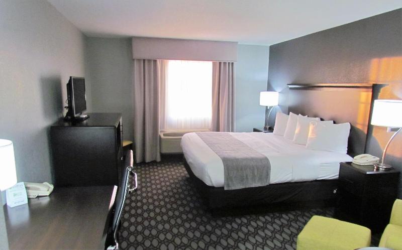 Oak Hill Inn Suites image