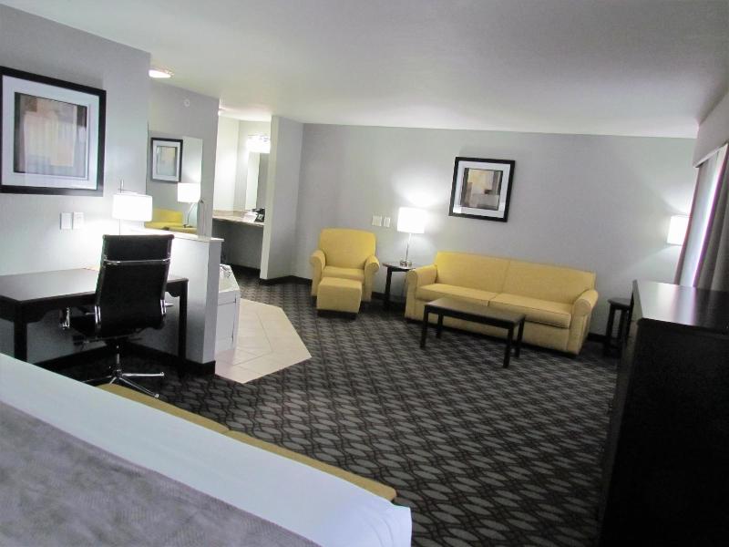 Oak Hill Inn Suites image