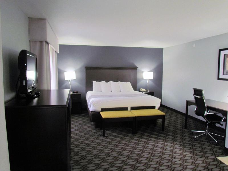 Oak Hill Inn Suites image